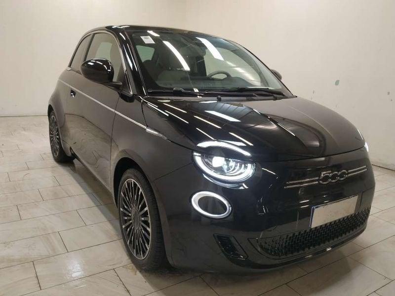 FIAT 500e 42 kWh La Prima