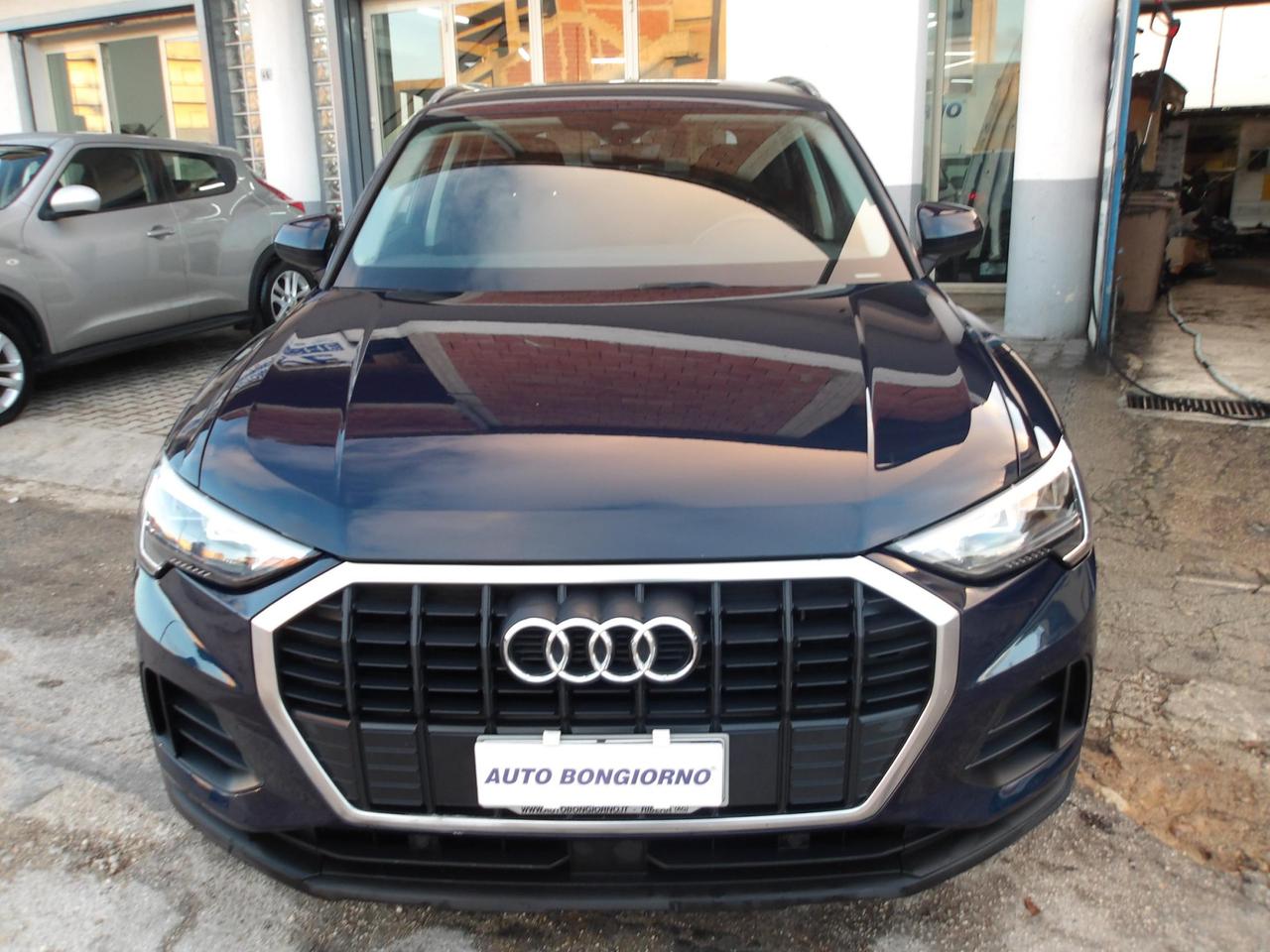 Audi Q3 35 2.0 tdi Business s-tronic