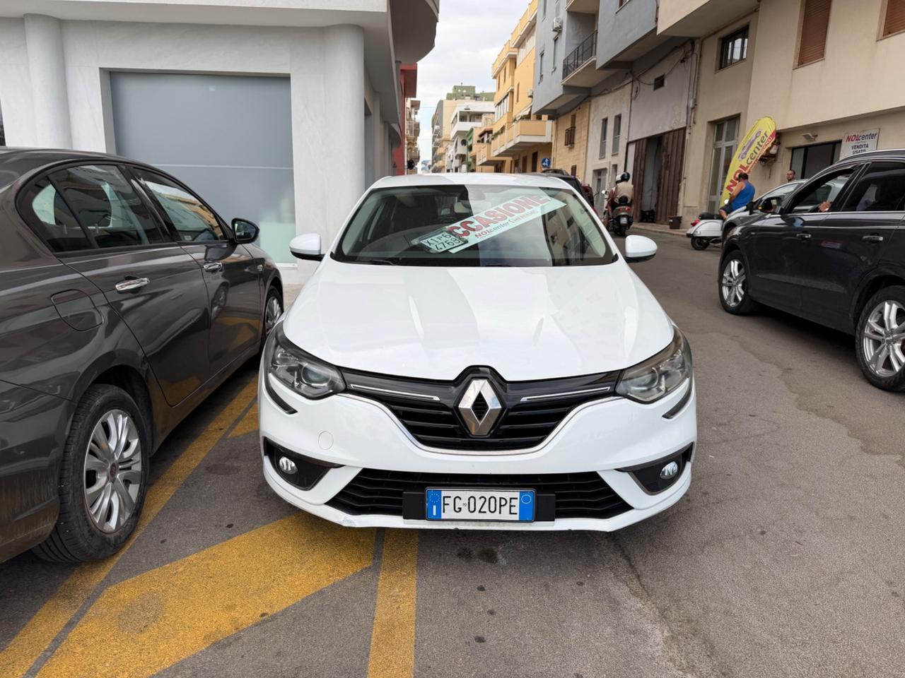 Renault Megane Mégane dCi 8V 110 CV EDC Energy Bose