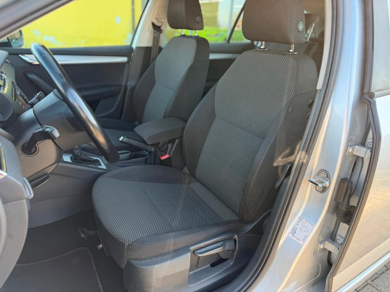 Skoda Octavia 1.6 TDI CR 105 CV DSG Wagon Elegance