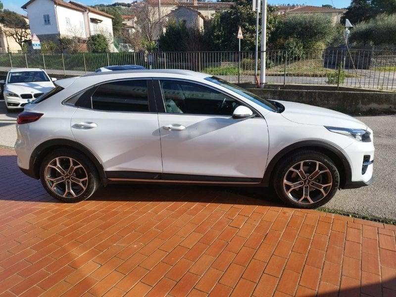 KIA Xceed 1.6 CRDi 136 CV MHEV iMT High Tech