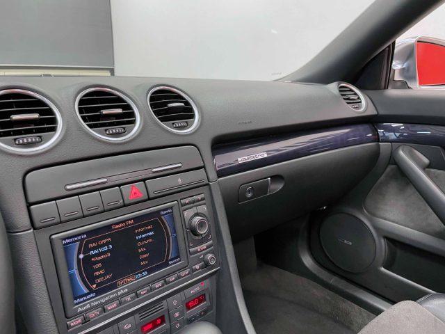 AUDI S4 CABRIO 4.2 V8 QUATTRO