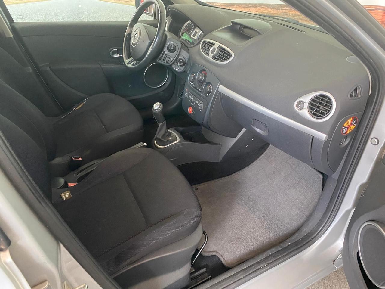 Renault Clio Storia 1.2 16V 5 porte
