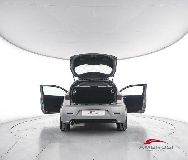 ALFA ROMEO 147 1.9 JTD (120) 3 porte Black Line - PER OPERATORI D