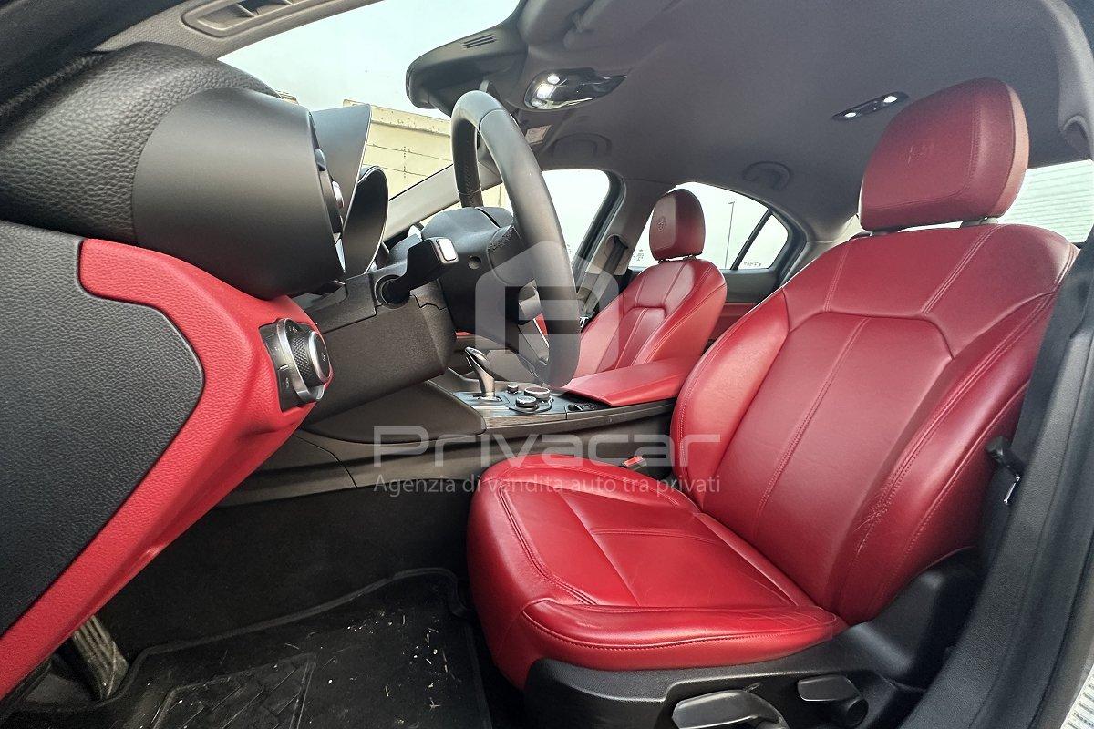 ALFA ROMEO Giulia 2.2 Turbodiesel 180 CV AT8 Super