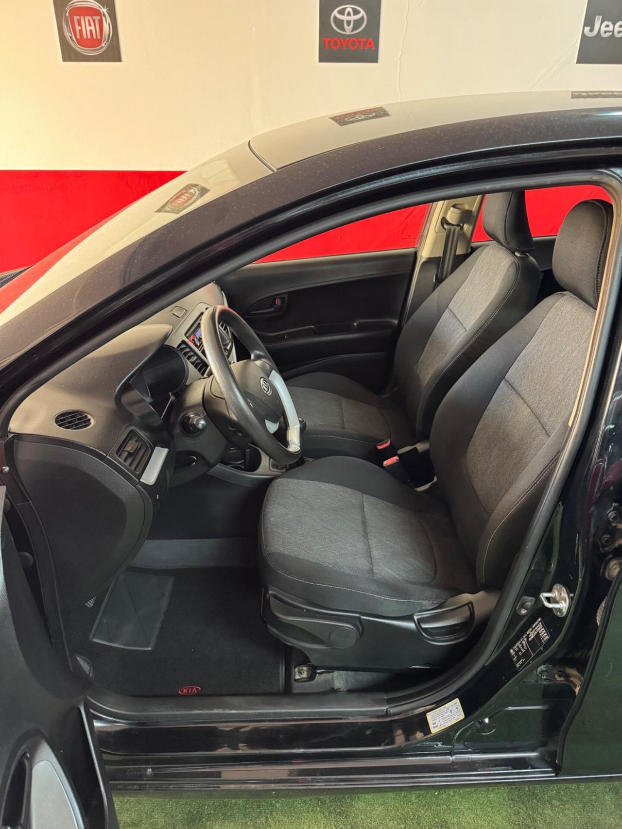 Kia Picanto 1.0 Benzina 70 Cv UNICO PROPRIETARIO