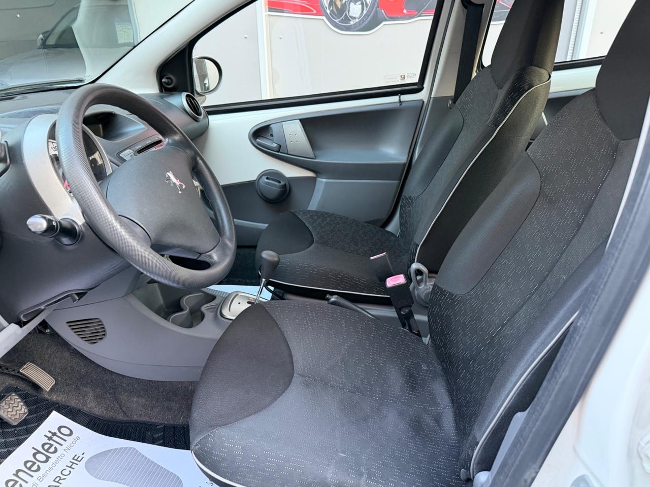 Peugeot 107 1.0 68CV 5p. Plaisir 2Tronic 2010