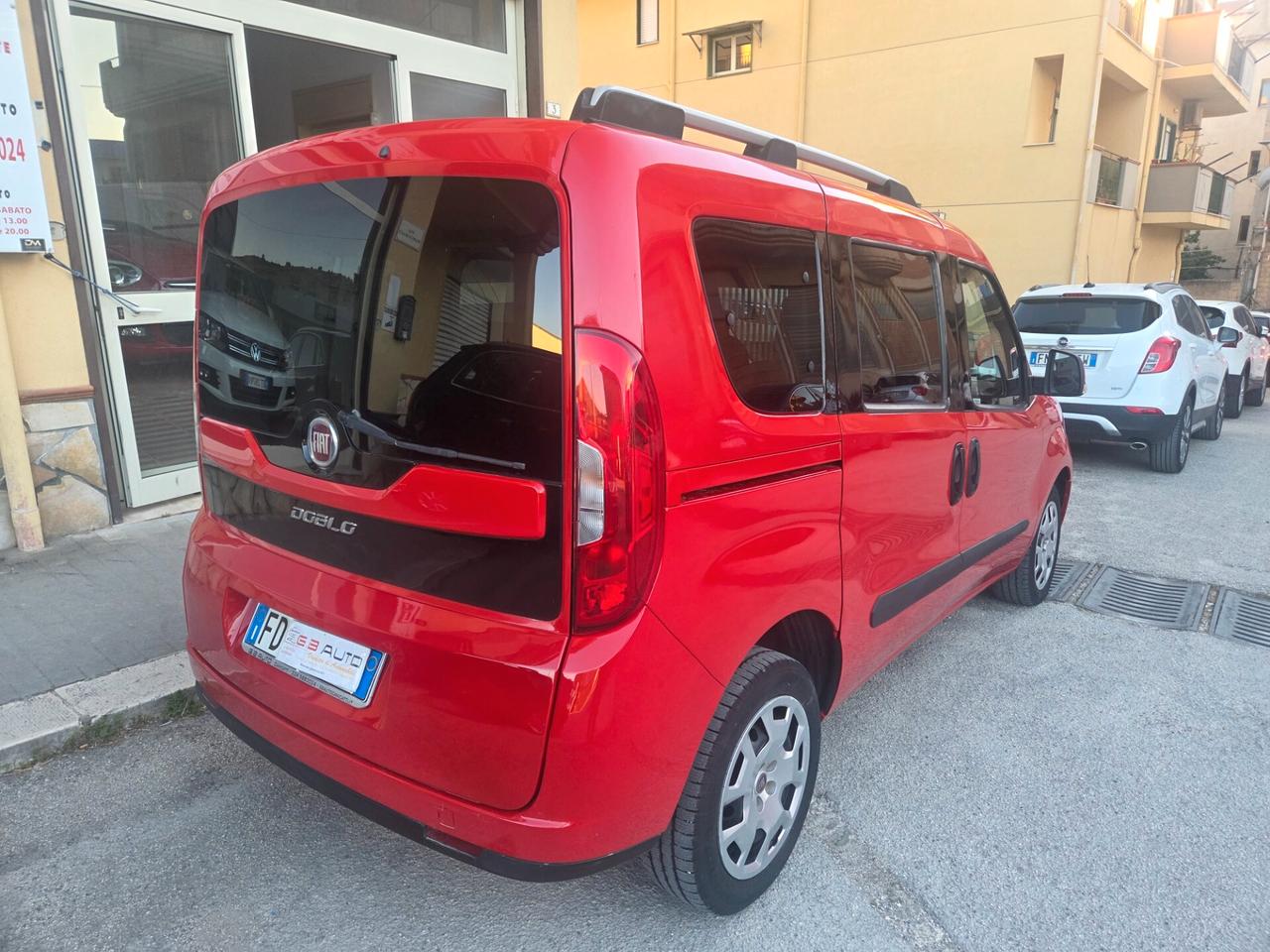 FIAT DOBLO' ANNO 2016 1.6 MJET 7 POSTI KM CERTIFICATI