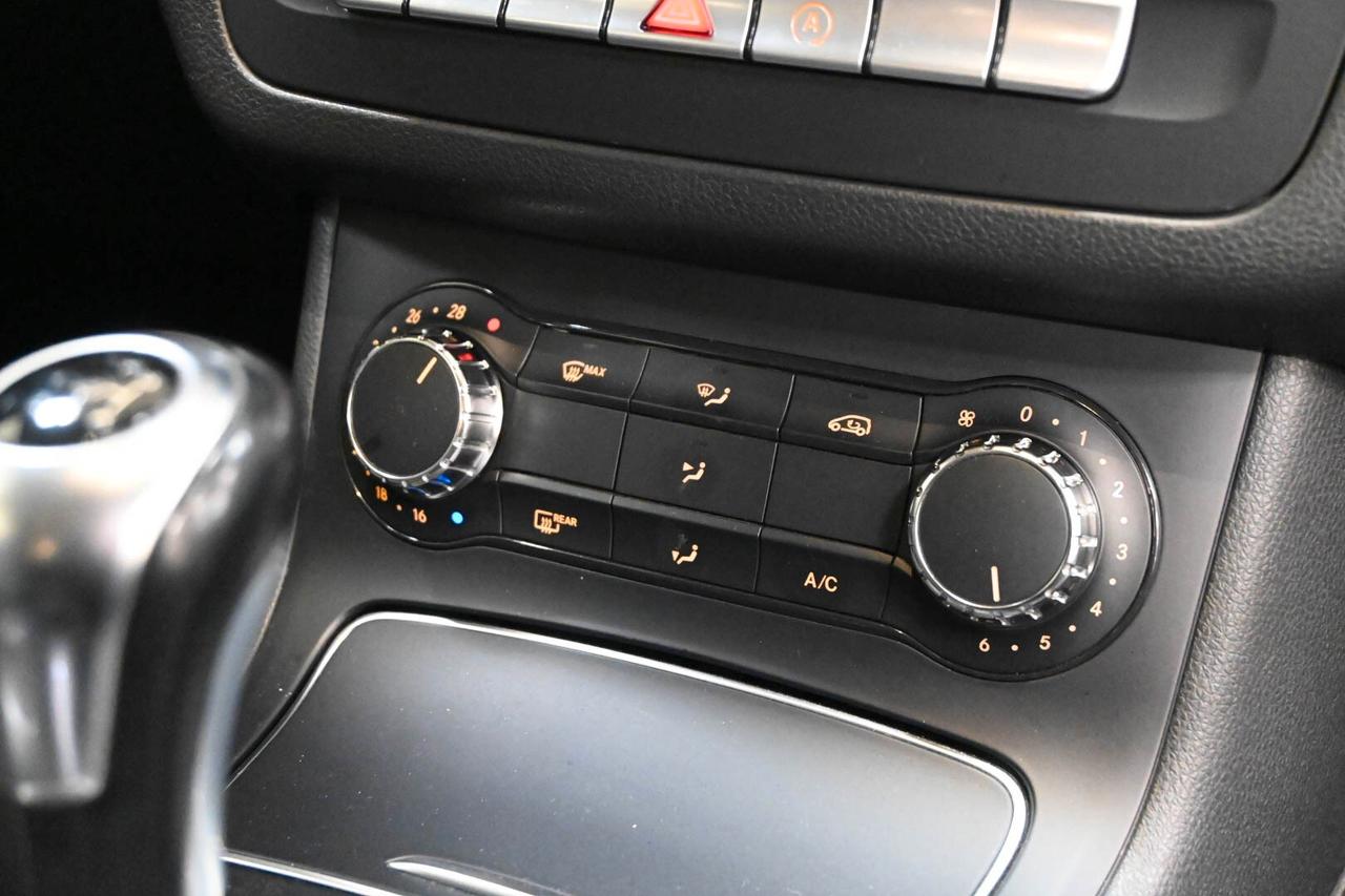 MERCEDES Classe B (T246/242) B 180 d Sport