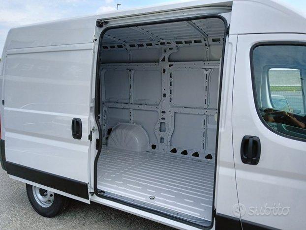 FIAT Ducato 35 L2 H2 2.2 Mjt 140CV Furgone PM-T
