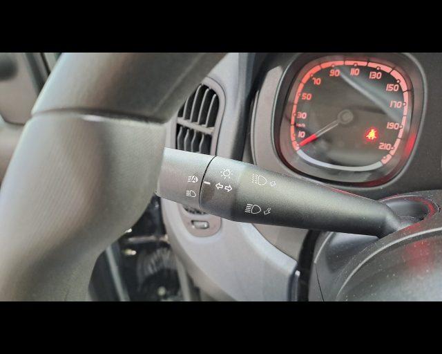 FIAT New Panda 1.0 firefly hybrid Cross s&s 70cv 5p.ti