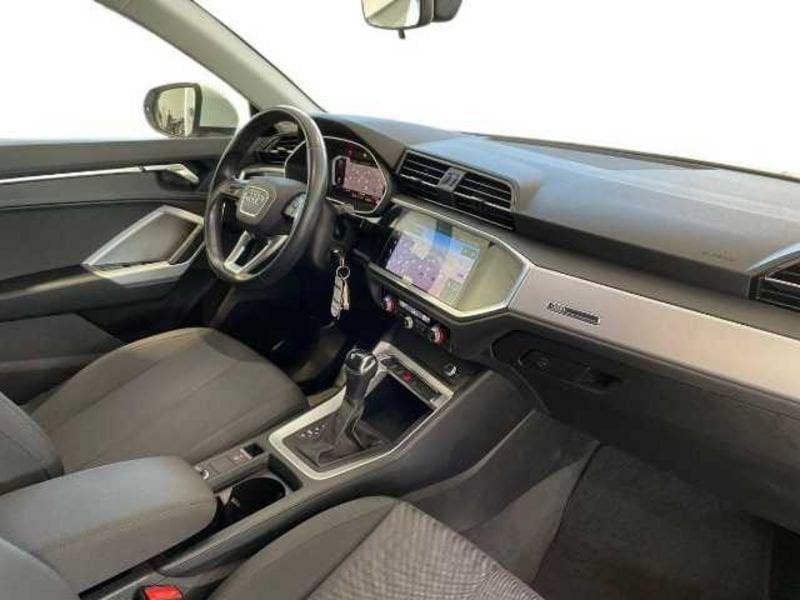 Audi Q3 II 2018 Audi 35 2.0 tdi Business s-tronic