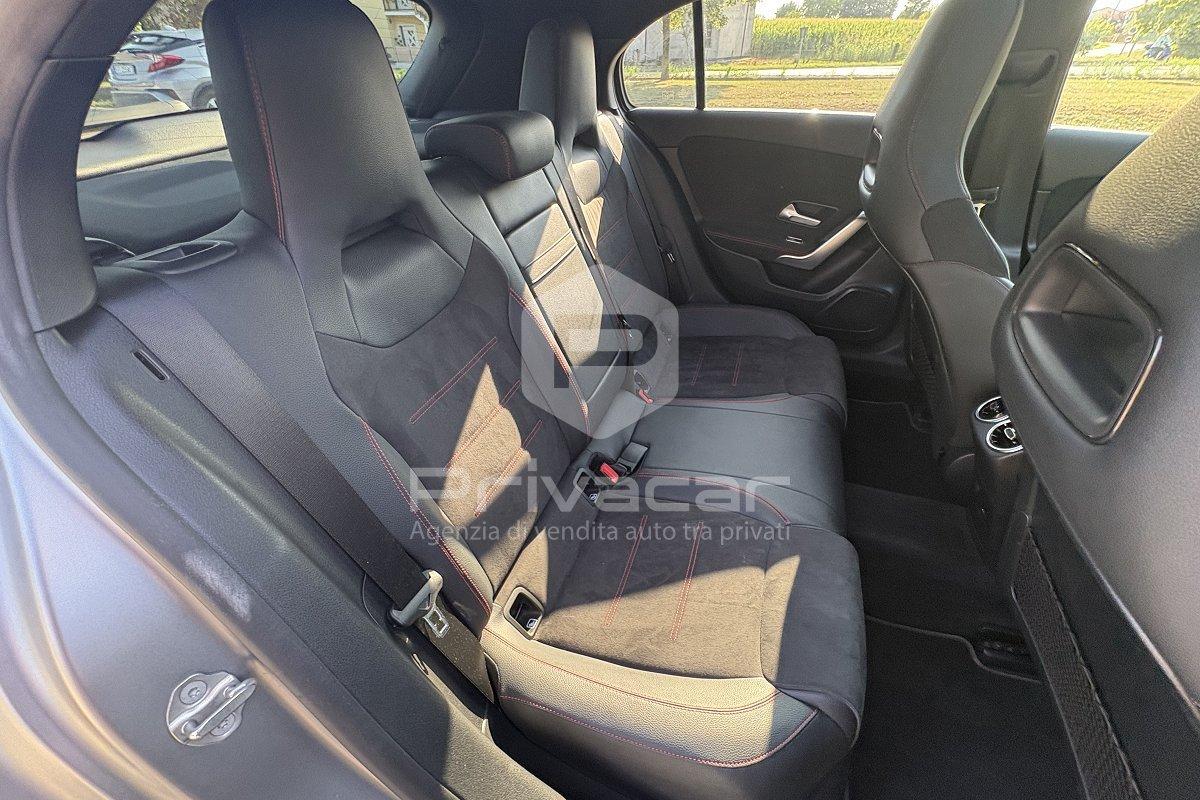 MERCEDES A 35 AMG 4Matic