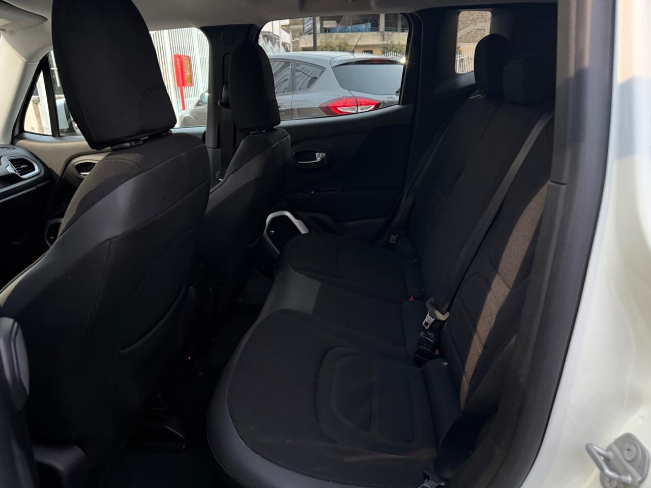 Jeep Renegade 1.6 Mjt 120CV Limited Navi Beats