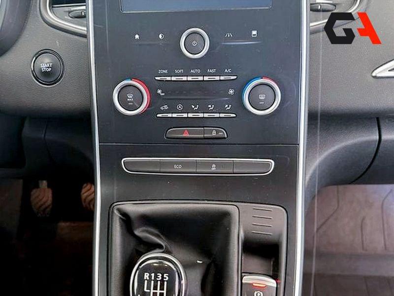 Renault Scénic Blue dCi 120 CV Business n1autocarro