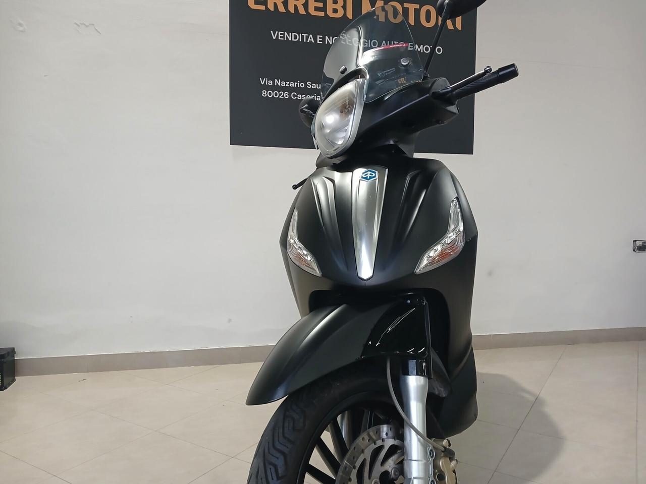 Piaggio Beverly 300 PARI AL NUOVO