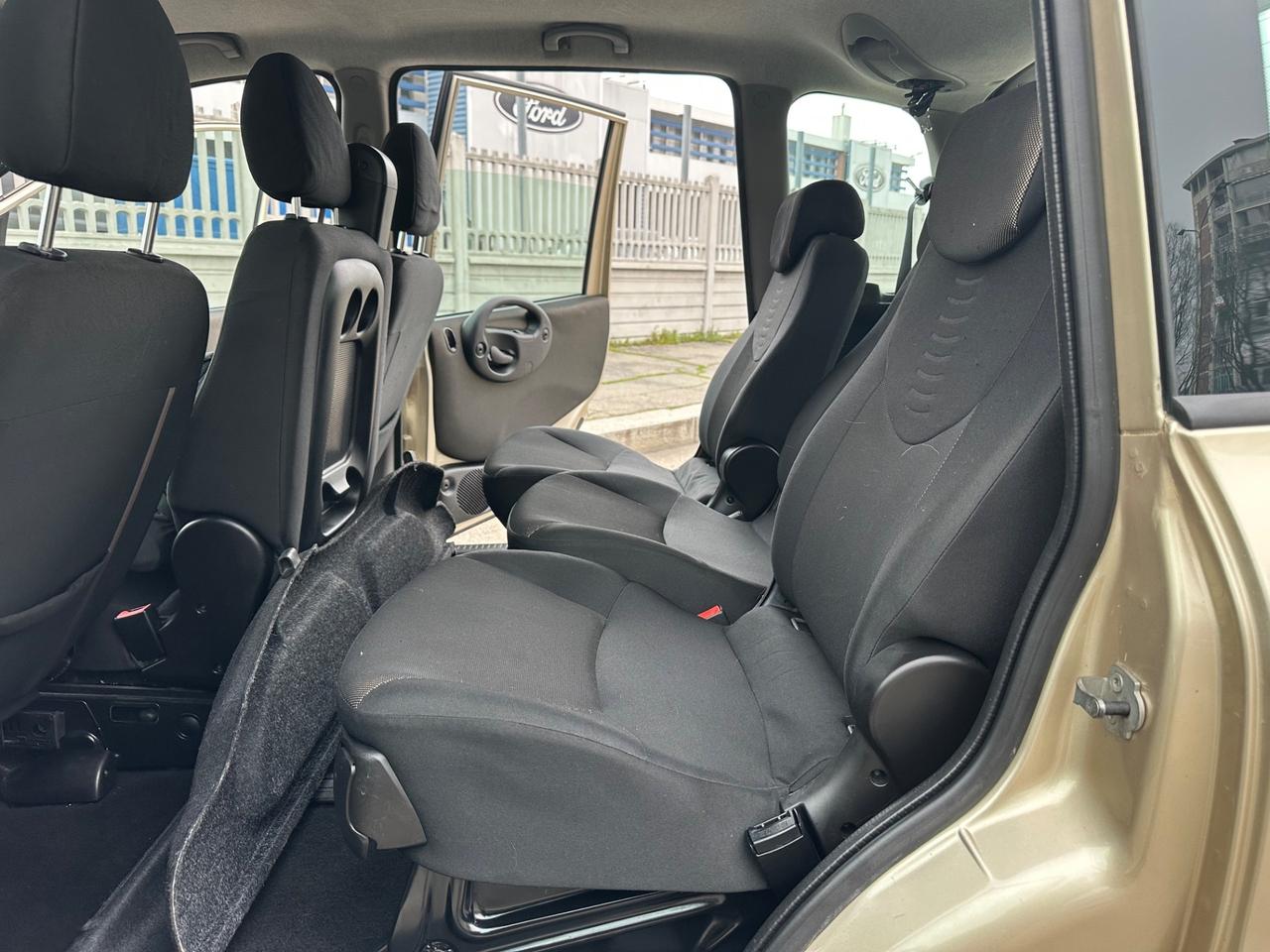 Fiat Multipla 1.6 16V Natural Power 6 posti