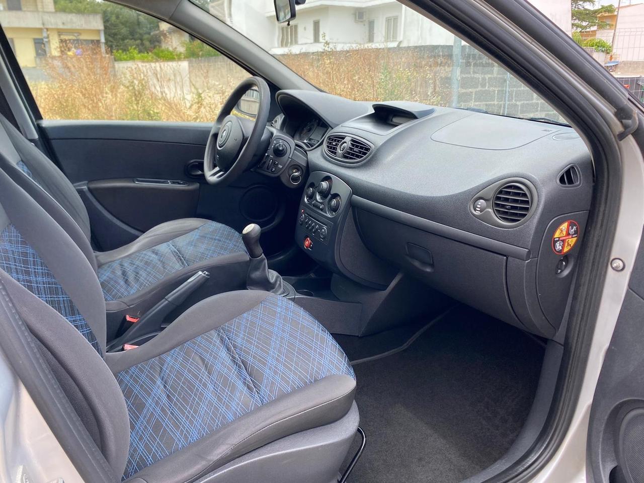 Renault Clio 1.2 16V TCE 100CV SporTour Dynamique GPL