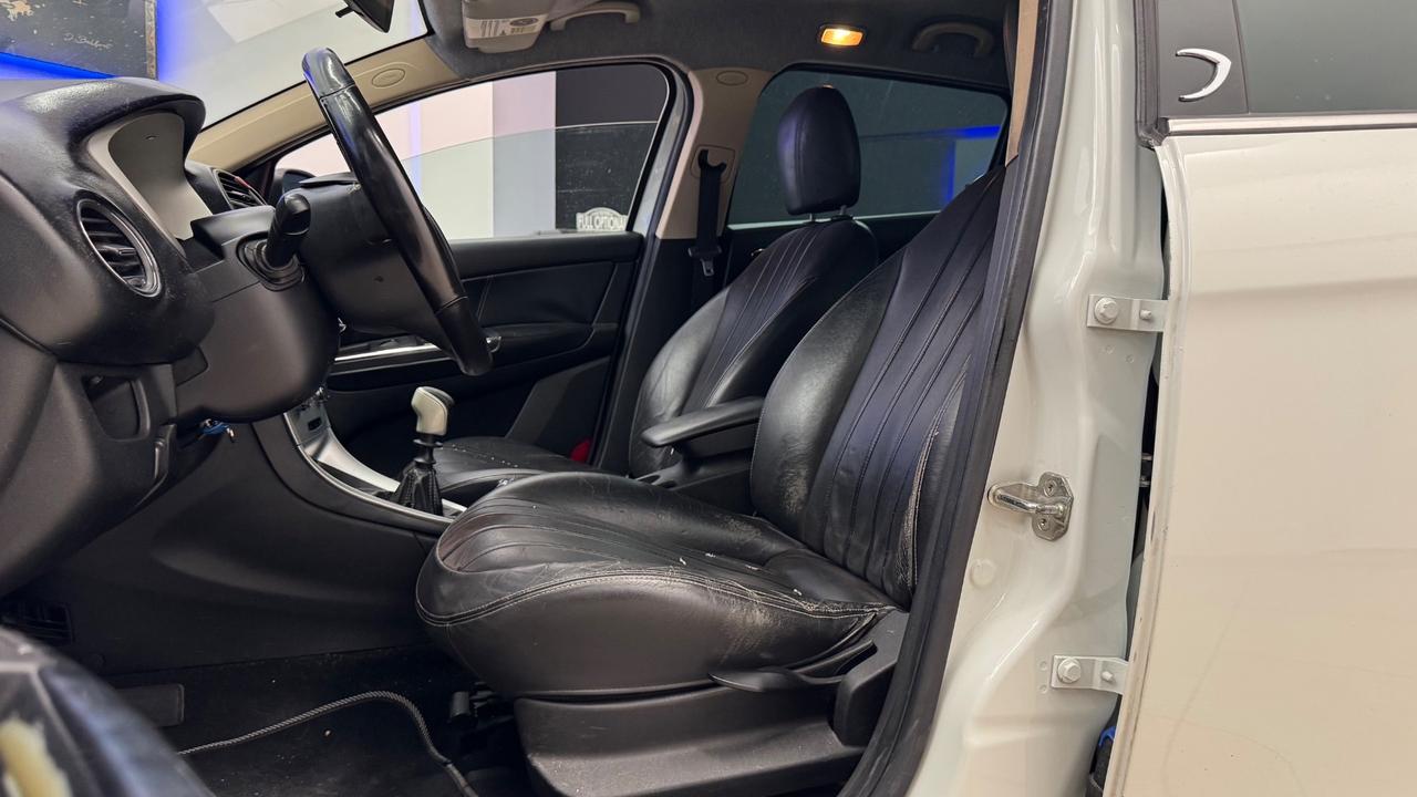 Lancia Delta 2.0 MJT DPF Oro