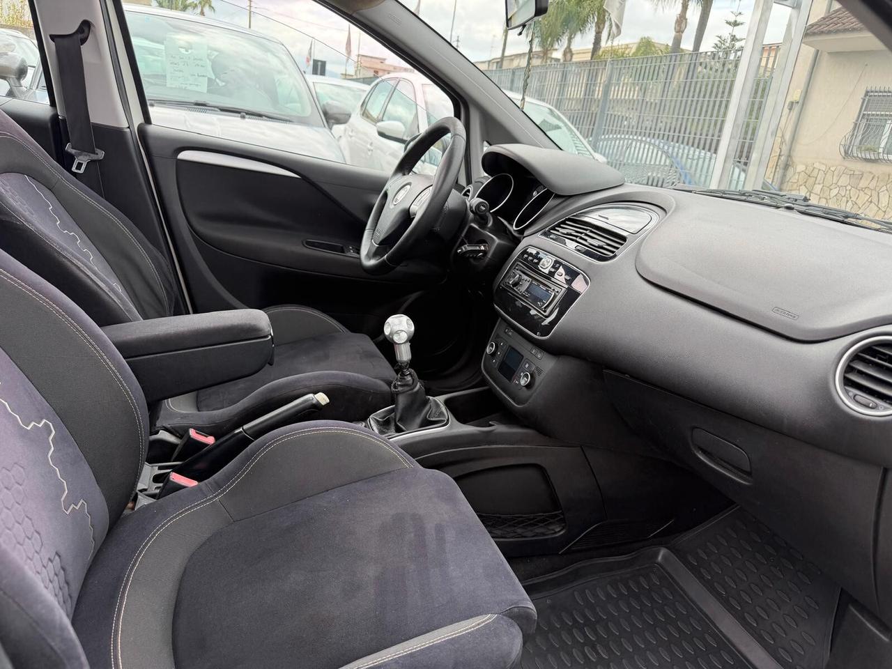 Fiat Punto 1.3 MJT II S&S 95 CV 5 porte Sport-10/2012