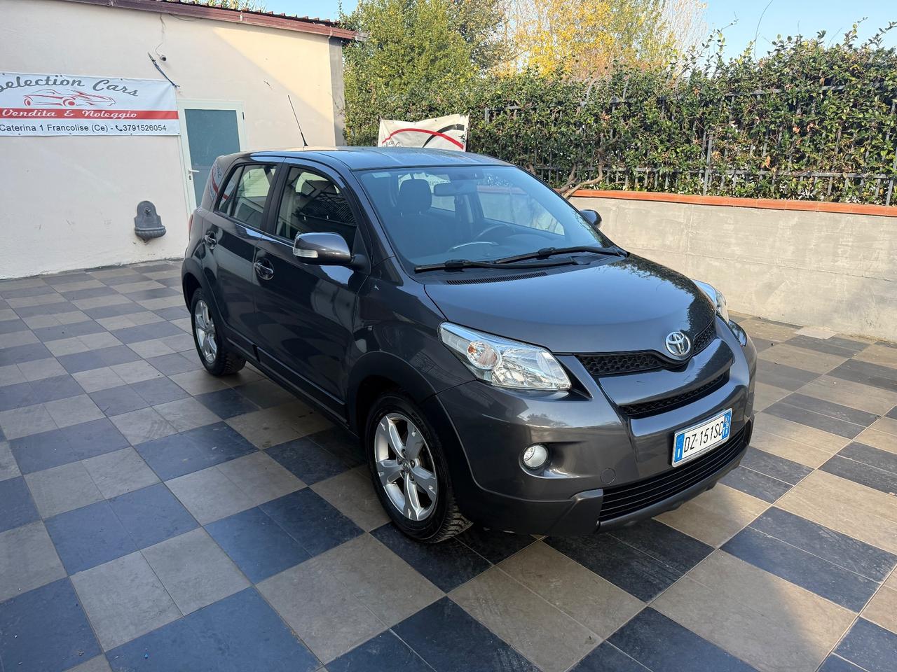 Toyota Urban Cruiser 1.4 D-4D AWD Luxury