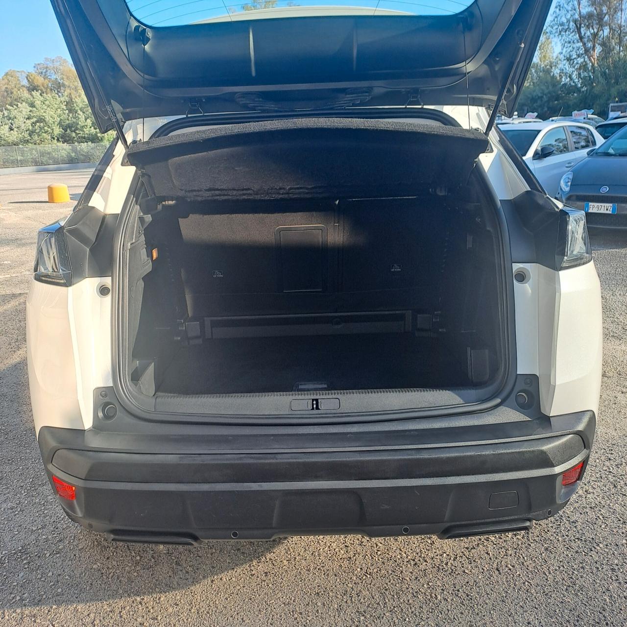 Peugeot 3008 1.5 Bluehdi 130 Cv Eat8 Business
