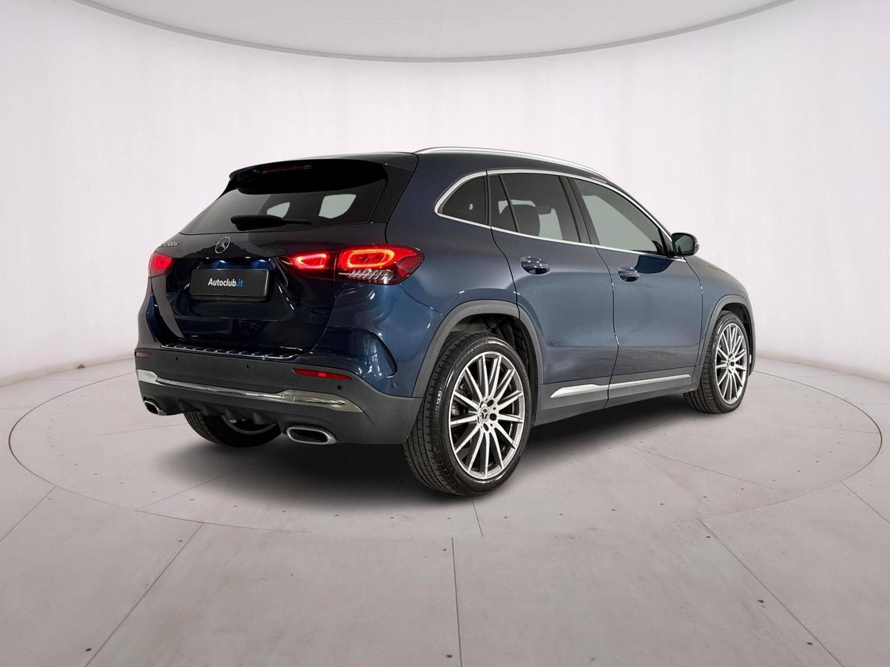 Mercedes GLA 200 d Premium
