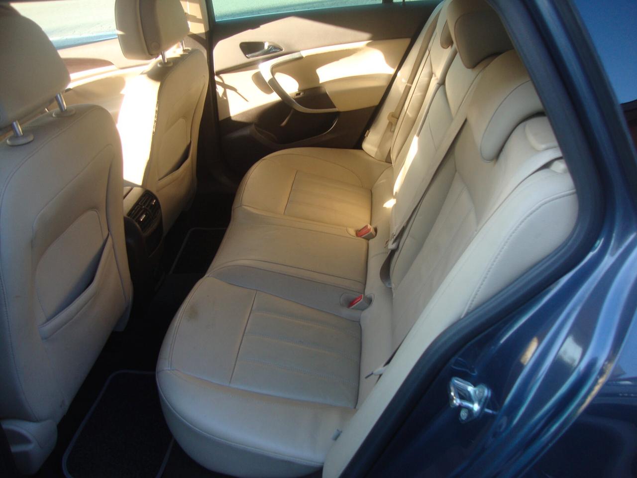 Opel Insignia 1.6 Turbo 180CV Sports Tourer Cosmo