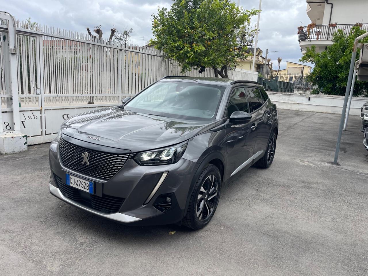 Peugeot 2008 BlueHDi 130 S&S EAT8 Allure Pack QUADRO VIRTUAL COCKPIT