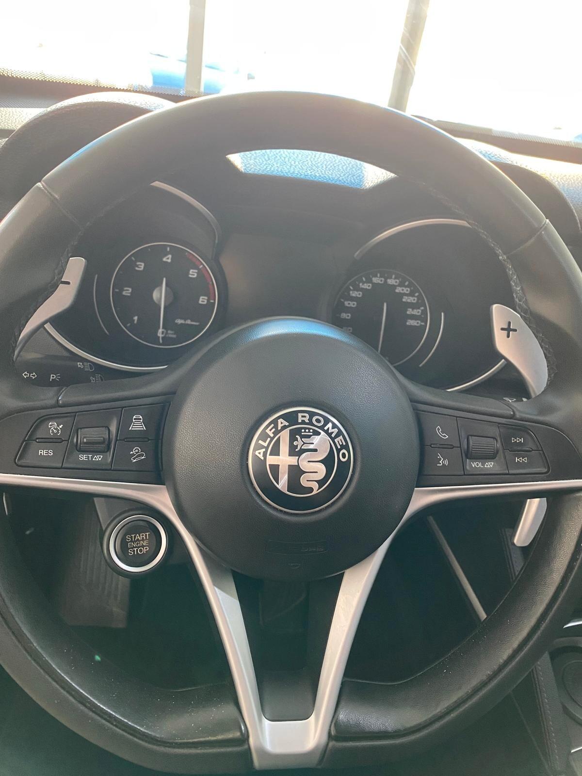 Alfa Romeo Stelvio 2.2 Turbodiesel 190 CV AT8 Q4 Executive