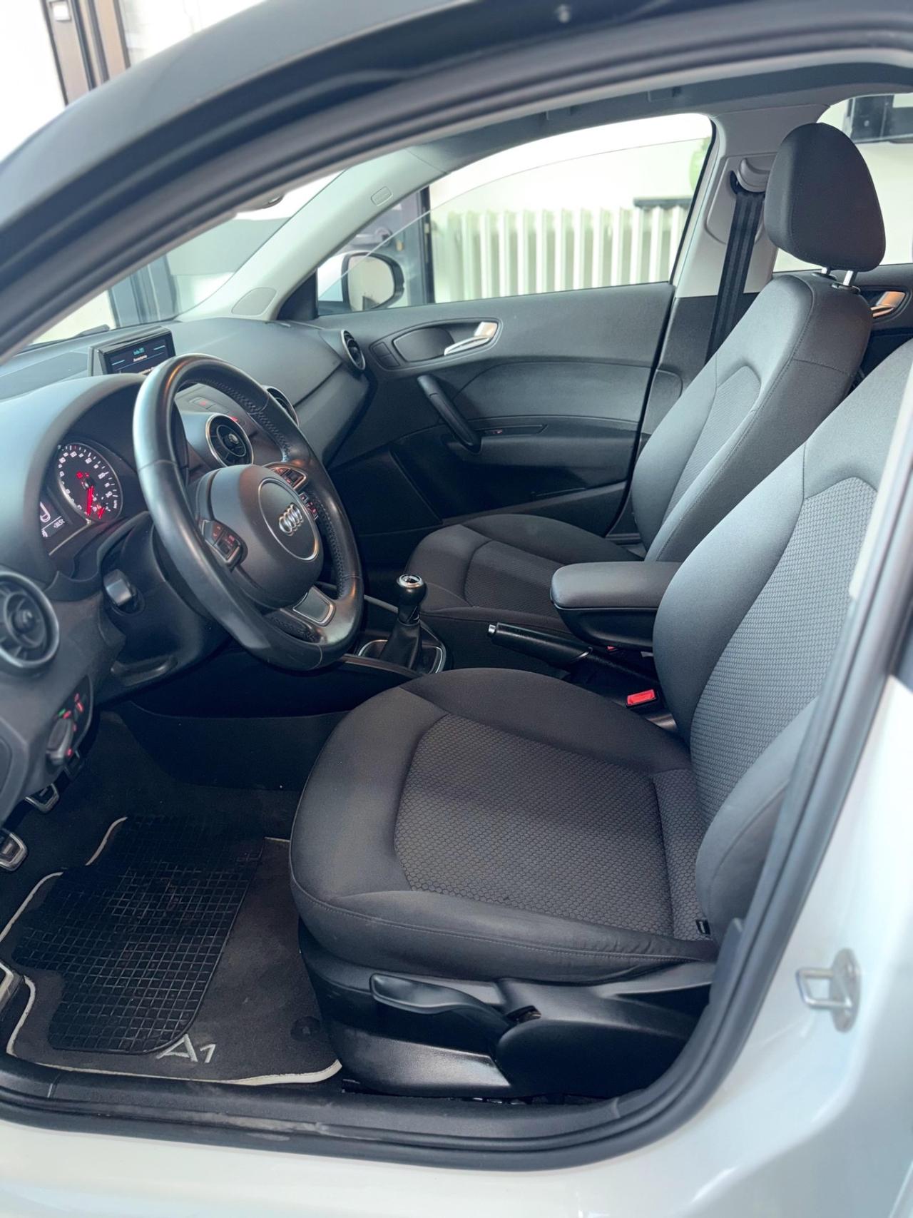 Audi A1 SPB 1.6 TDI 116 CV Metal plus
