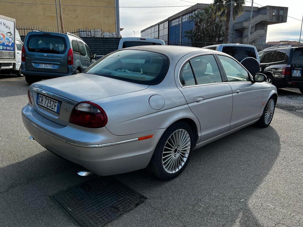 Jaguar S-Type 2.7 diesel V6 Executive