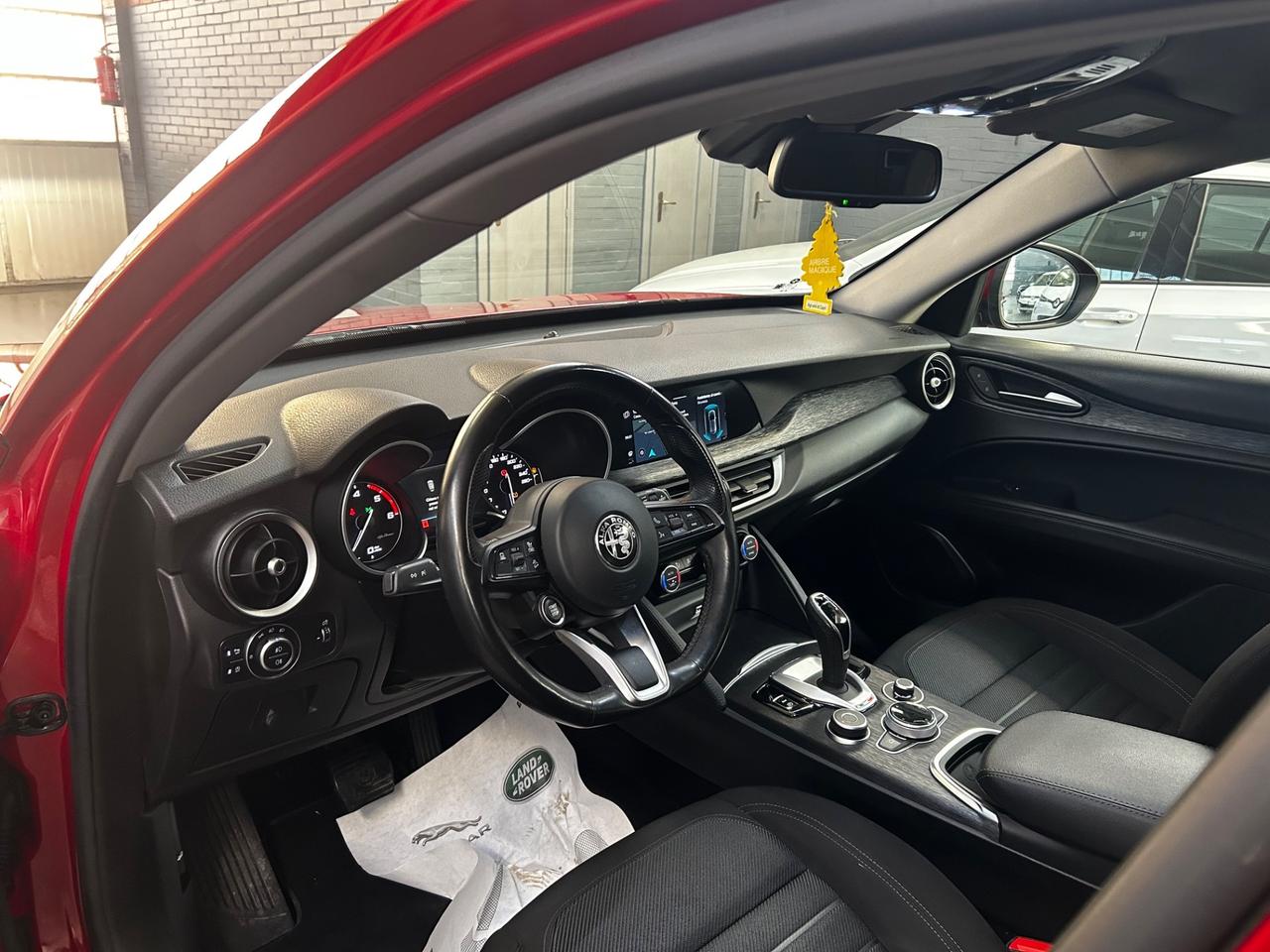 Alfa Romeo Stelvio 2.2 Turbodiesel 160 CV AT8 RWD Business