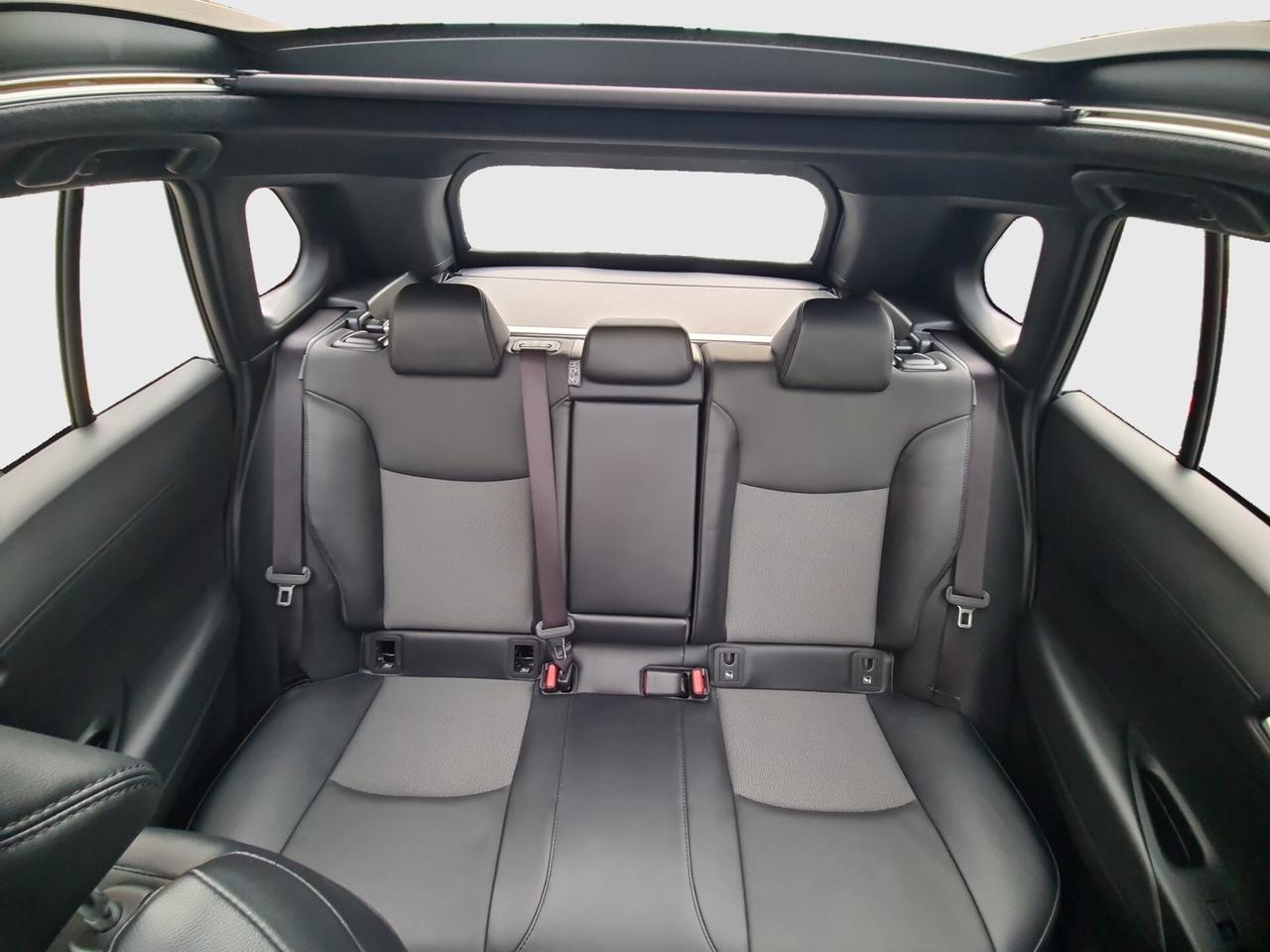 Toyota Corolla Cross 2.0 Hybrid 197CV E-CVT Lounge