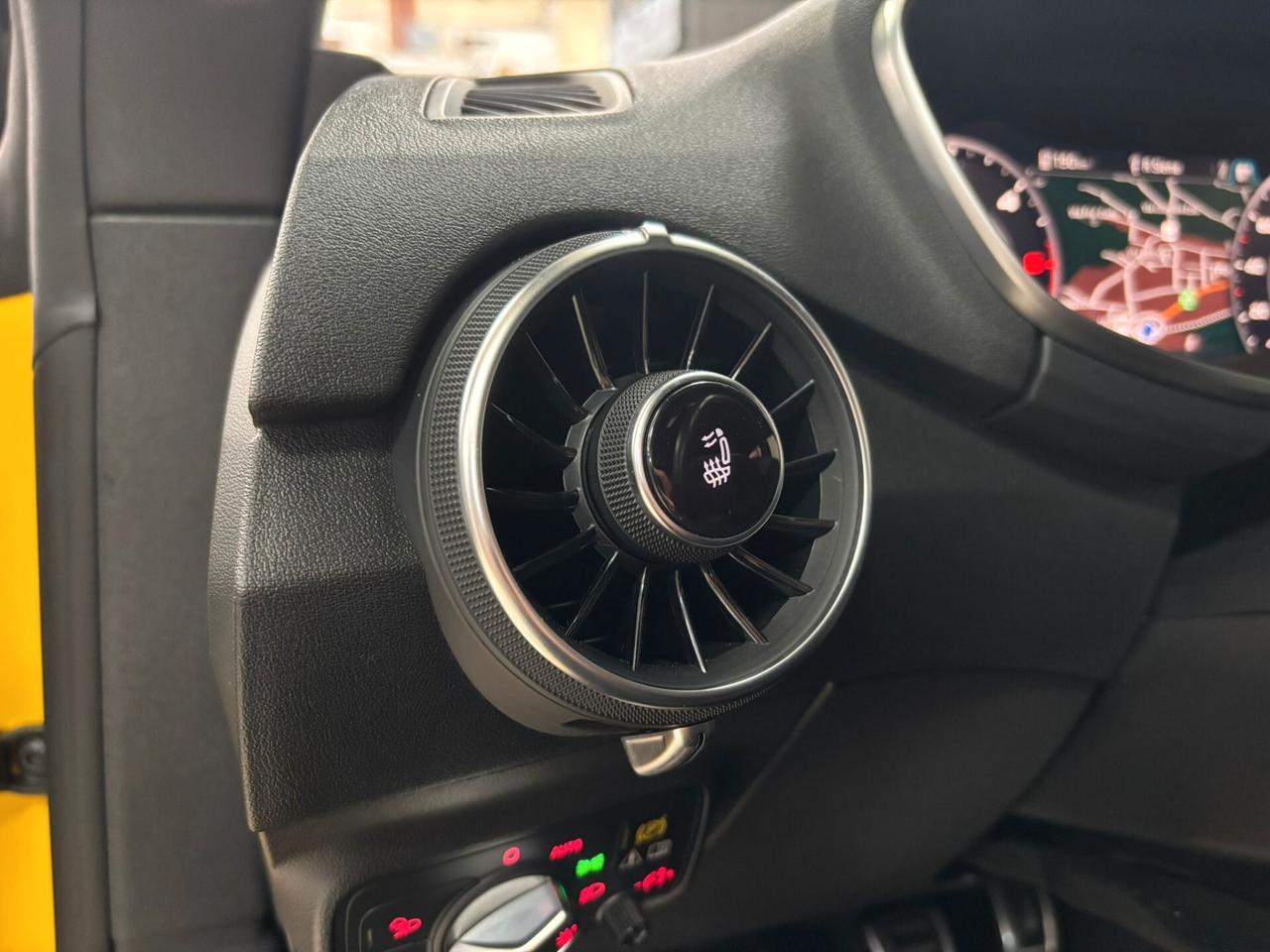 Audi TT Roadster 2.0 TDI ultra S line