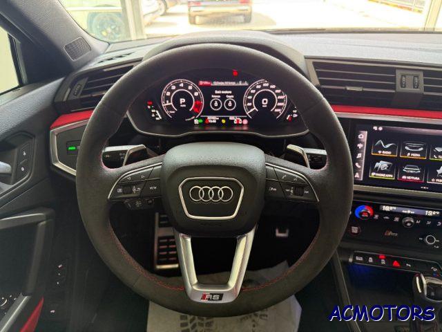 AUDI RS Q3 SPB quattro S tronic