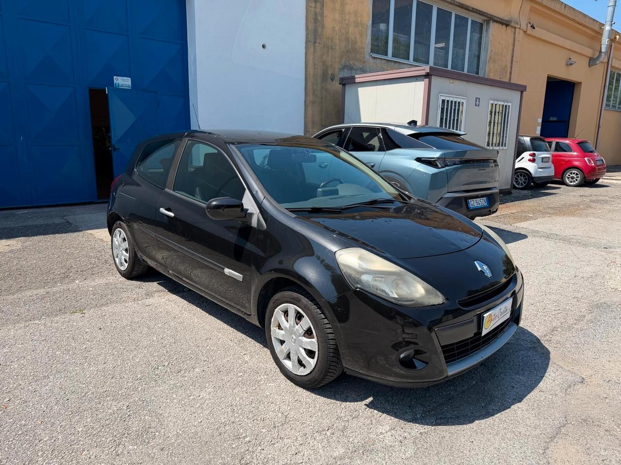 Renault Clio 1.2 16V 3 porte Confort