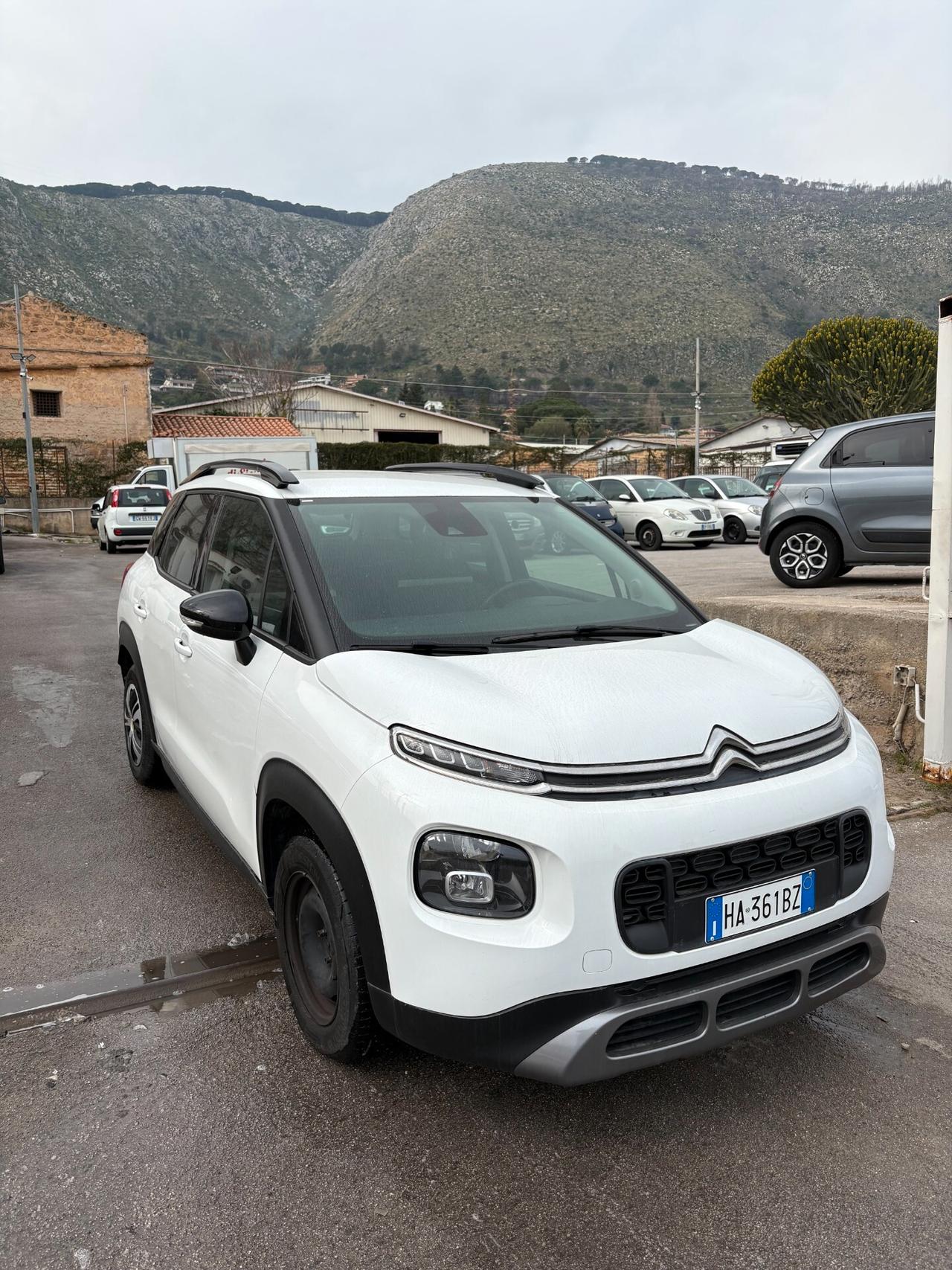 Vendesi Citroen C3 Aircross 1.2 Benzina Anno 2018 km 62.809