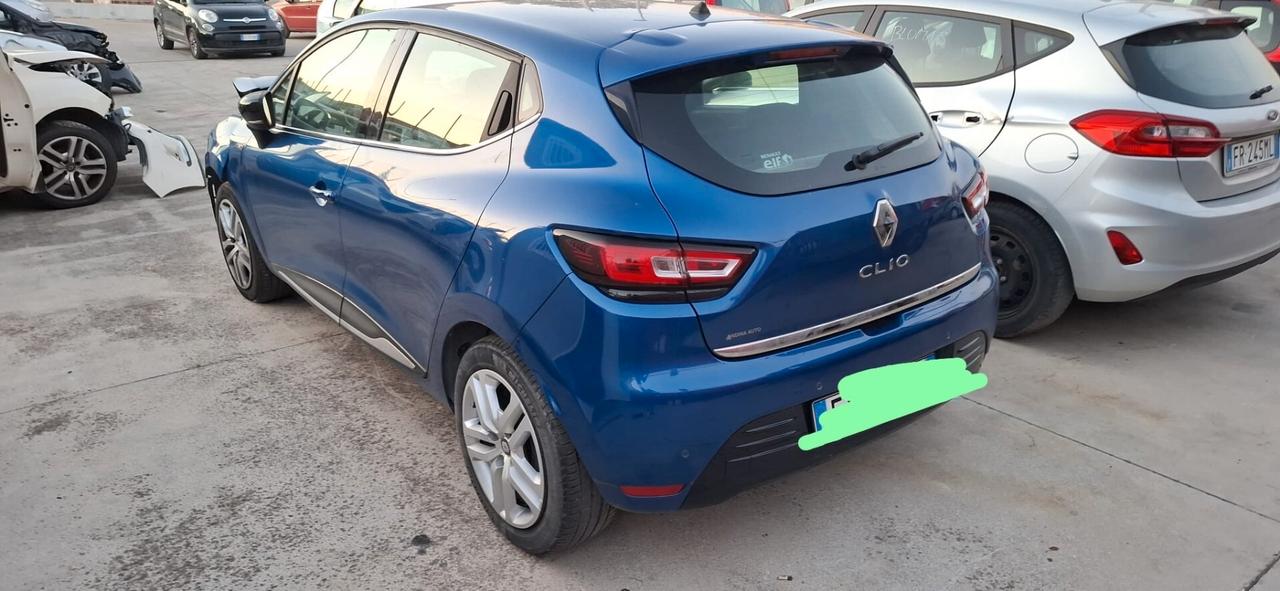 2019 GPL Renault Clio TCe 12V 90 CV GPL 5 porte Moschino Intens