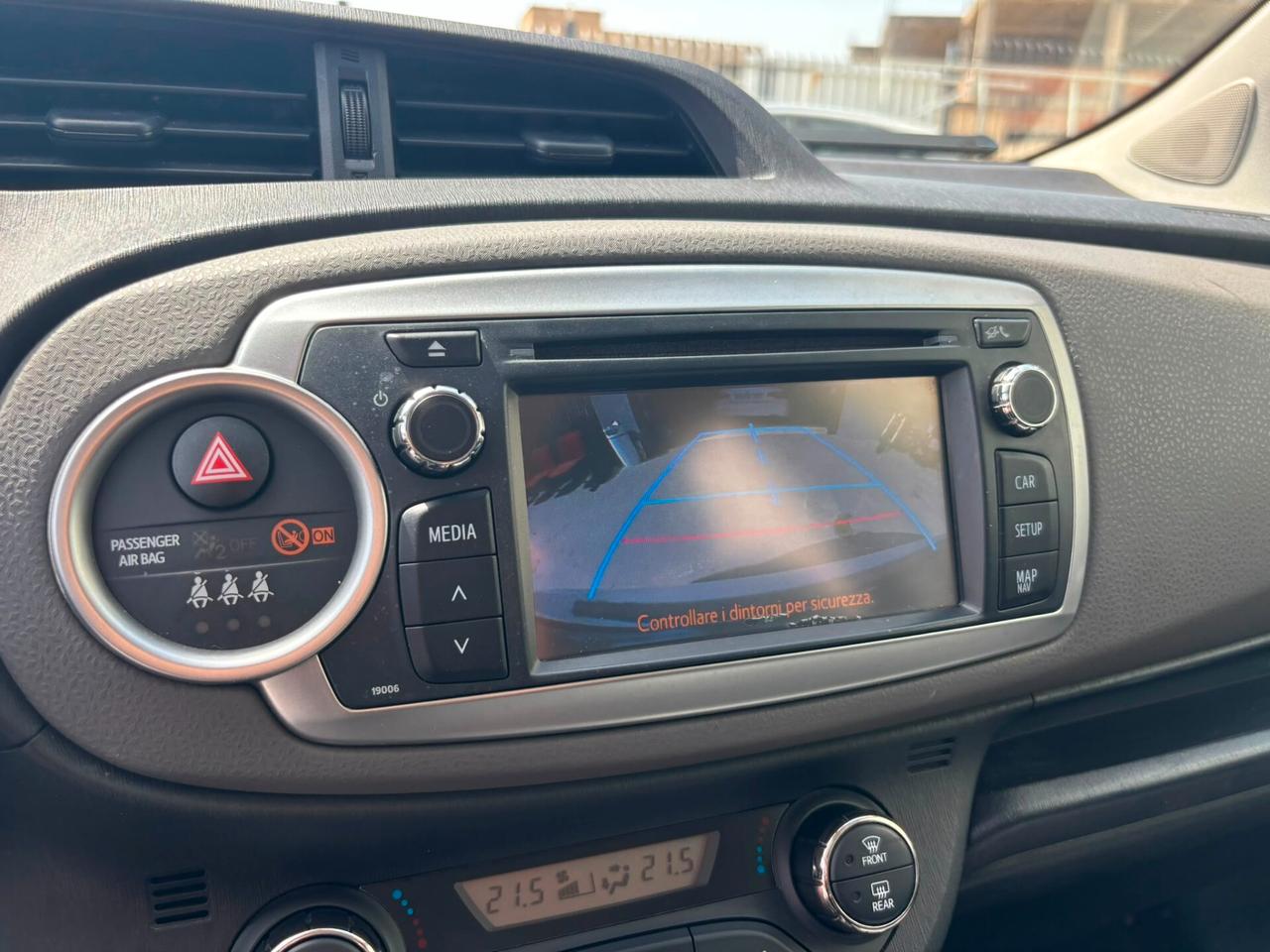Toyota Yaris 1.0 Lounge 69 CV
