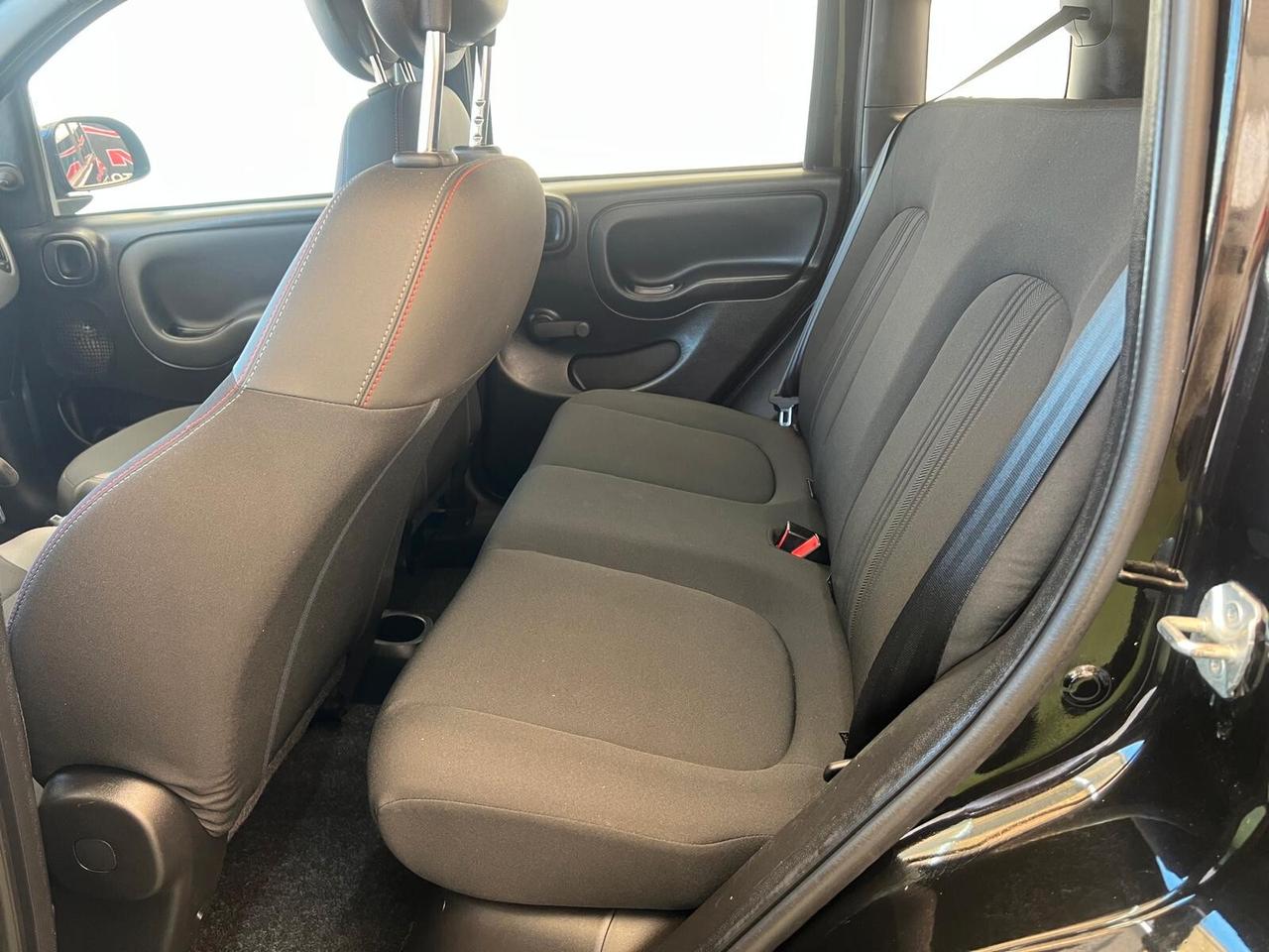 FIAT PANDA 1.0 HYBRID 70CV SPORT