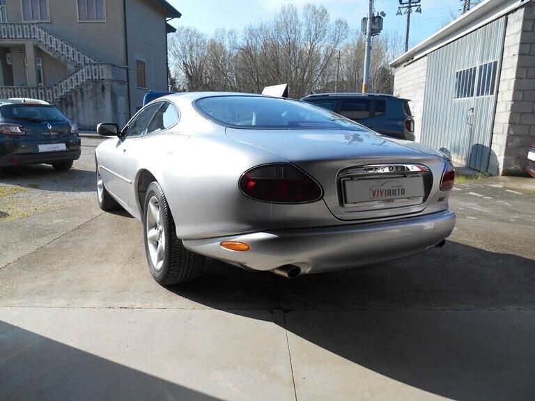 JAGUAR XK8 4.0 COUPE' ISCRITTA A.S.I