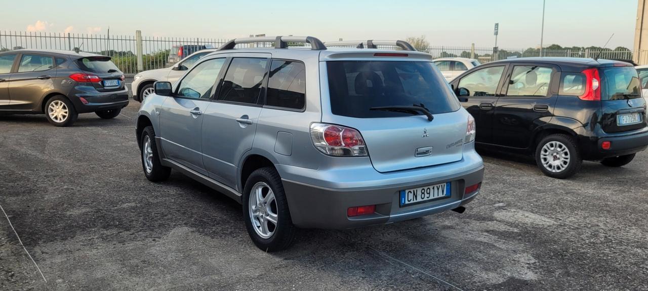 Mitsubishi Outlander GPL unico proprietario 28974 km.