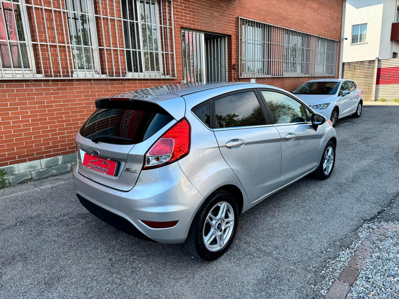 Ford Fiesta 1.0 80CV 5 porte Titanium