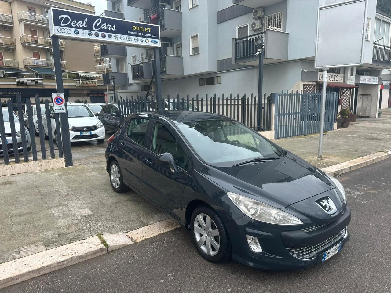 Peugeot 308 1.6 HDi 110CV 5p. Féline (5 Marce)