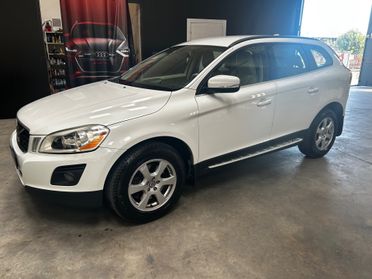 Volvo XC 60 2400 D AWD 4x4