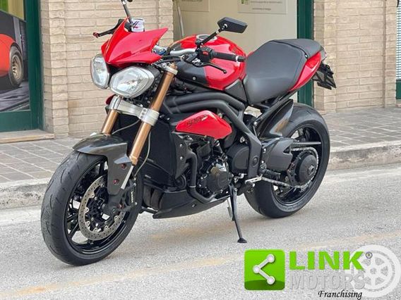 TRIUMPH Speed Triple S Tenuta Maniacalmente