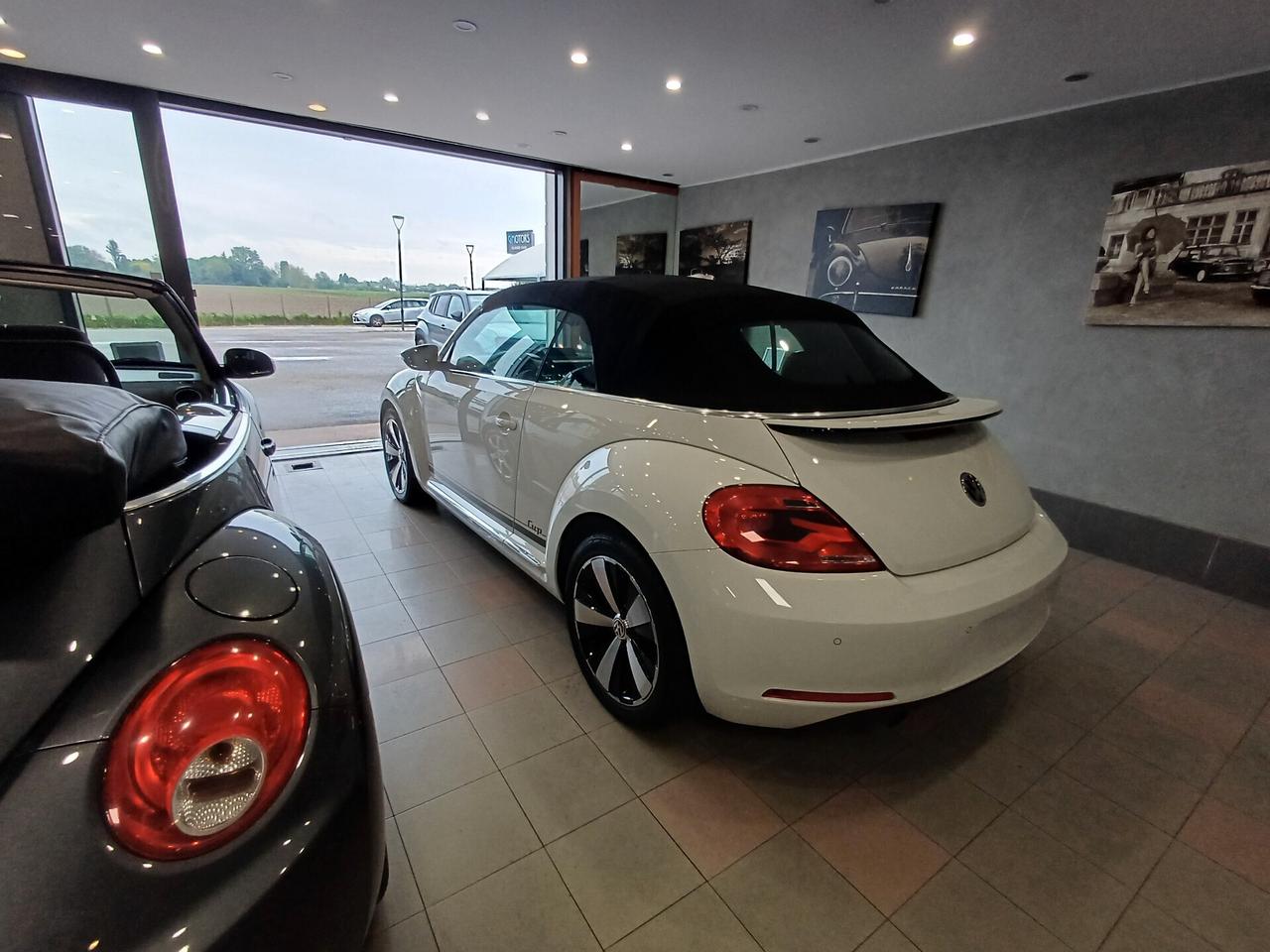 Volkswagen Maggiolino Cabrio 1.2 TSI CUP adatta a neopatentati