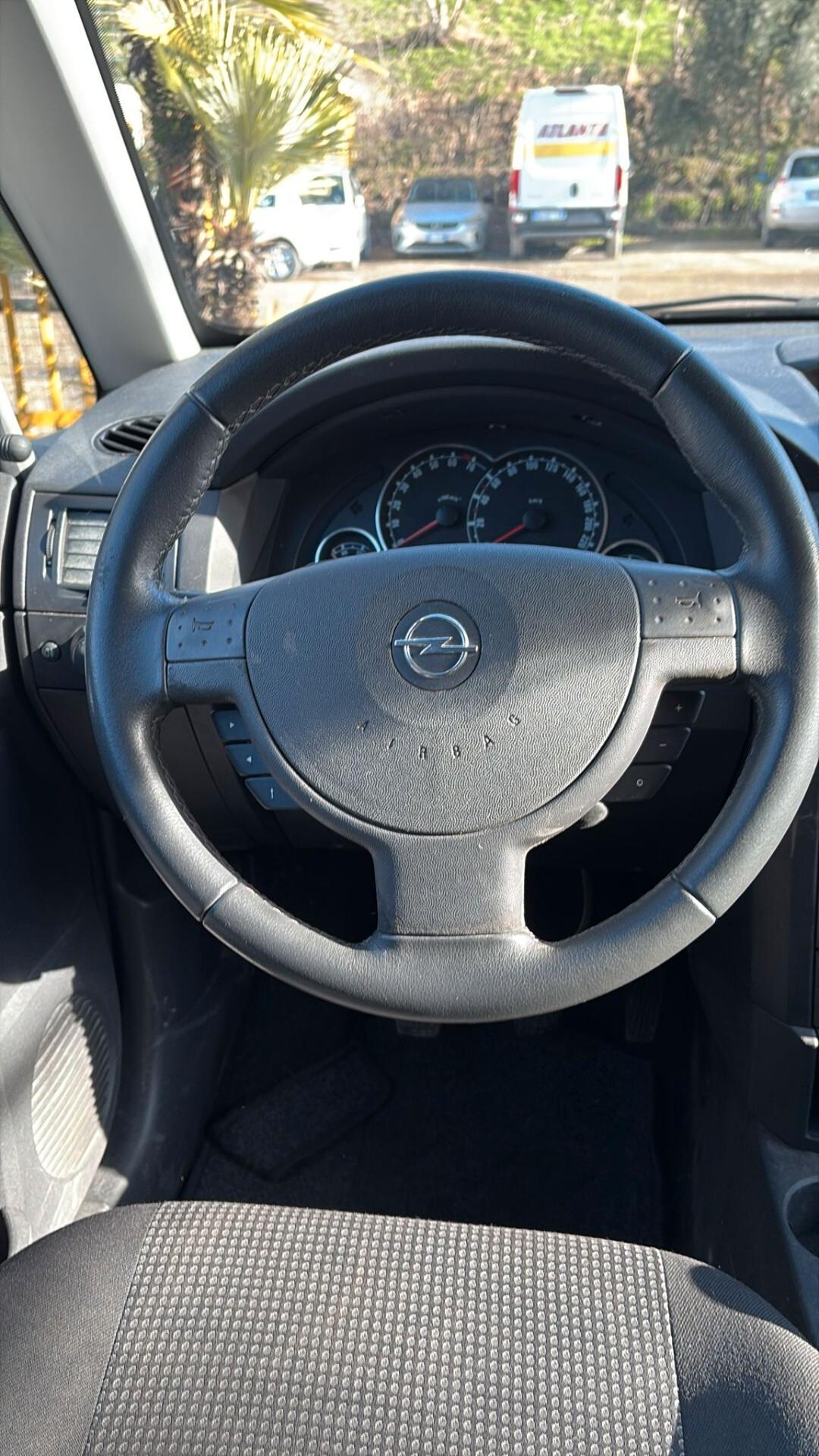 Opel Meriva 1.4 16V GPL-TECH Enjoy