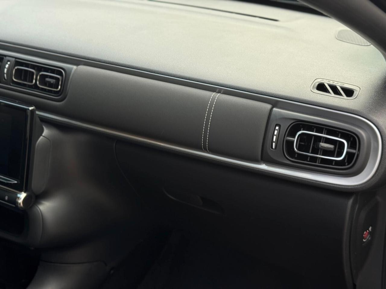 Citroen C3 PureTech 83 S&S C-Series